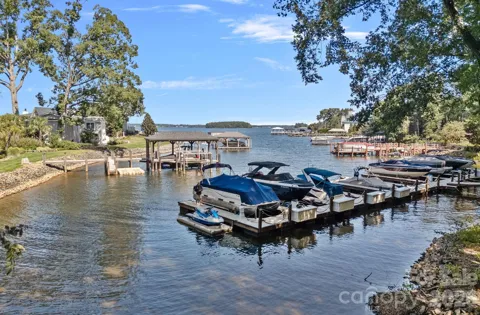 19002 Lakehouse Pointe Drive