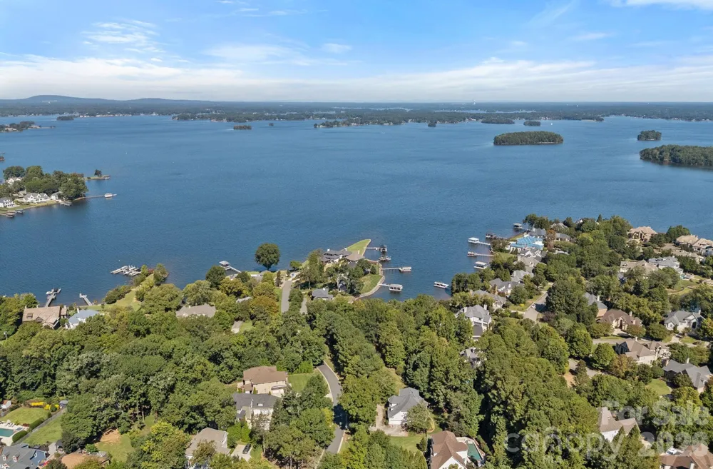19002 Lakehouse Pointe Drive Cornelius, NC 28031