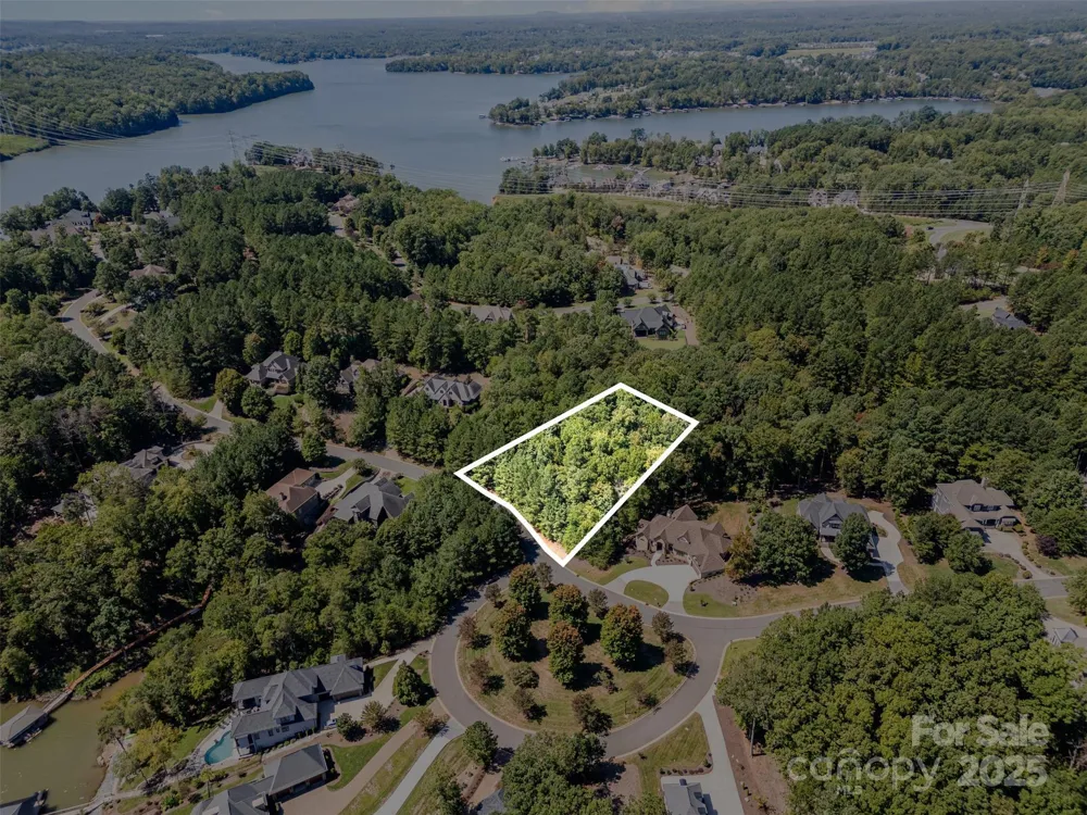 3200 Lake Pointe Drive Belmont, NC 28012