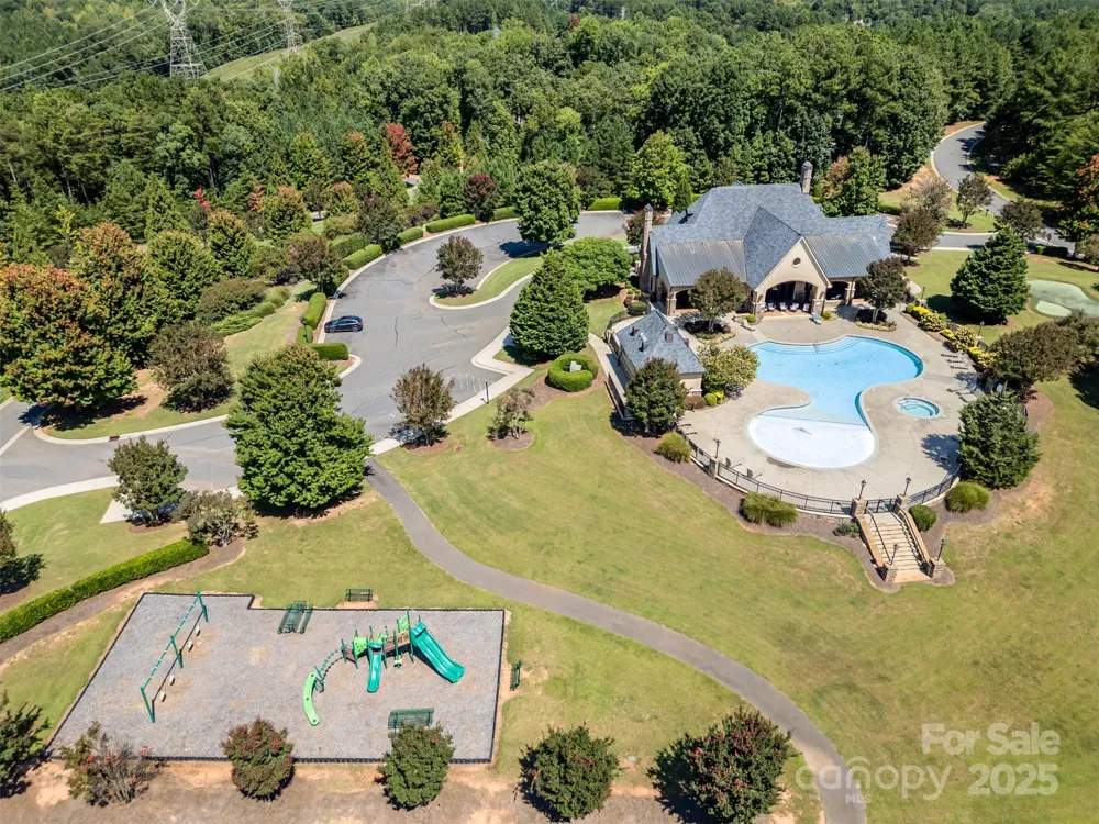 3200 Lake Pointe Drive Belmont, NC 28012