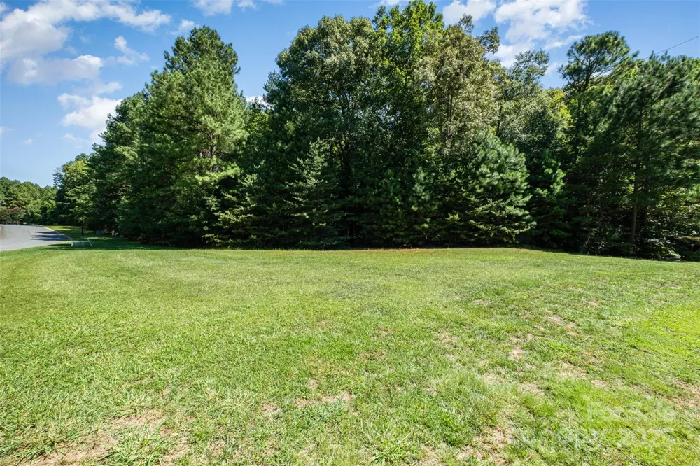 3000 Ashwood Park Belmont, NC 28012