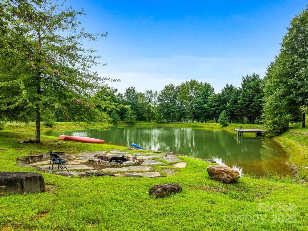 26 Cook Lane Mills River, NC 28759