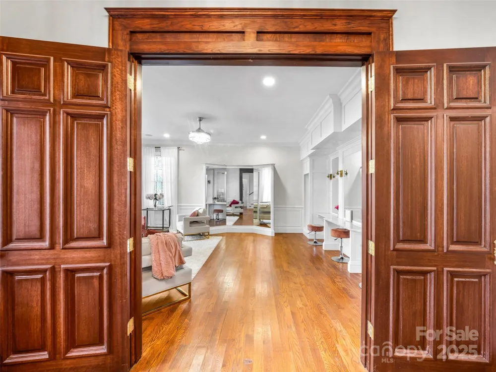 26 Cook Lane Mills River, NC 28759