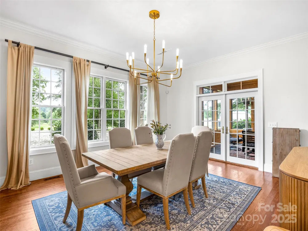 26 Cook Lane Mills River, NC 28759