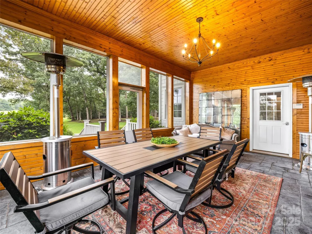 26 Cook Lane Mills River, NC 28759