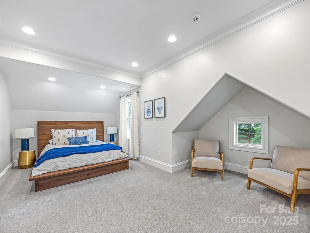 26 Cook Lane Mills River, NC 28759