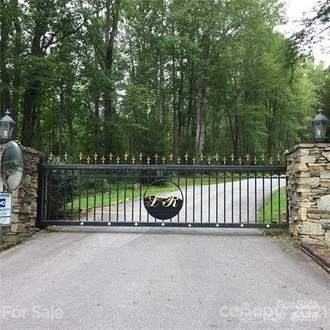 9 Wood Haven Lane #108 Black Mountain, NC 28711