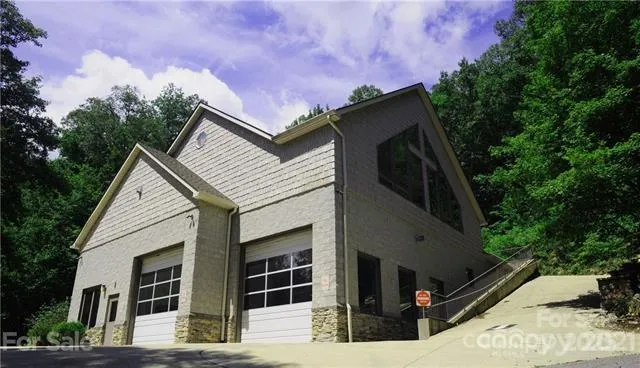 9 Wood Haven Lane #108 Black Mountain, NC 28711