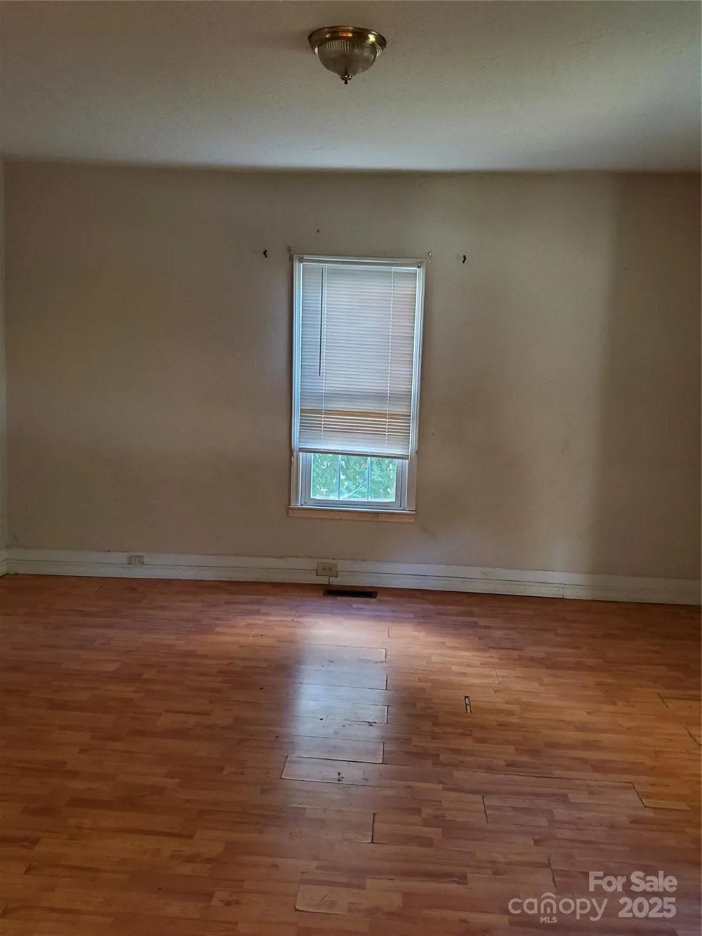 414 S Rowan Avenue Spencer, NC 28159