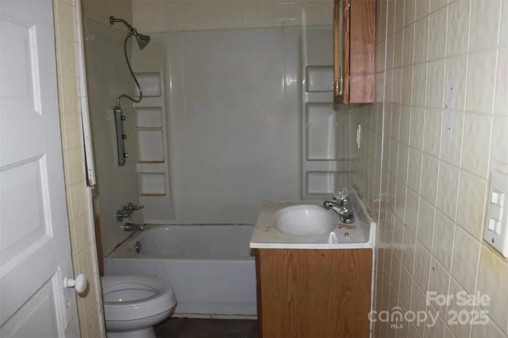 496 Spindale Street Spindale, NC 28160