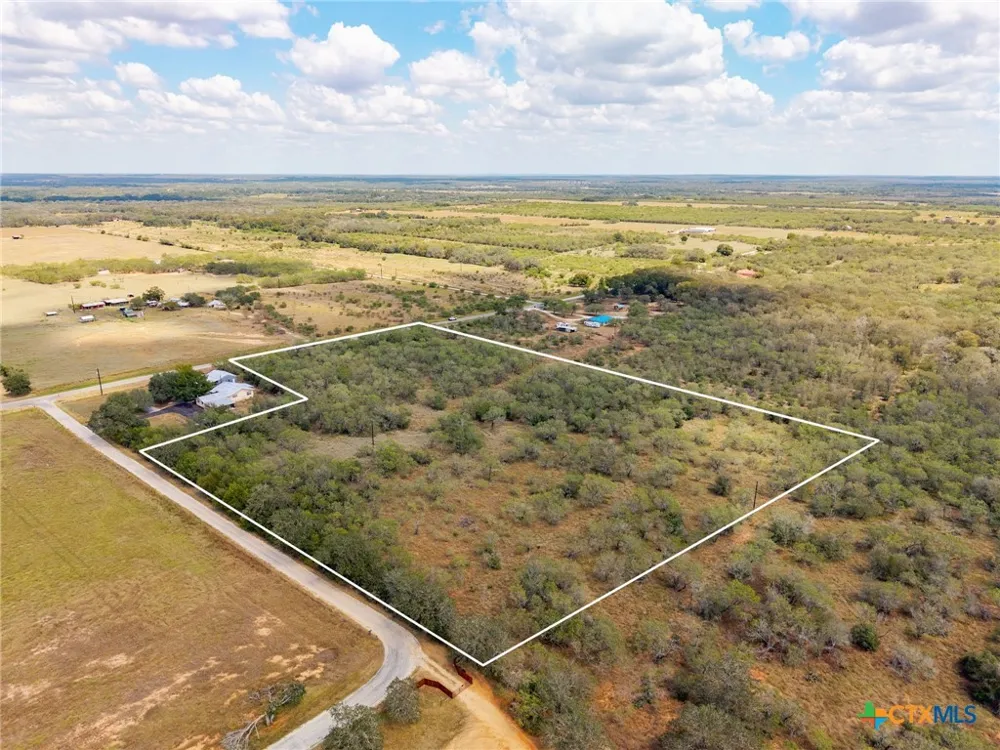211 Halm Road Seguin, TX 78155