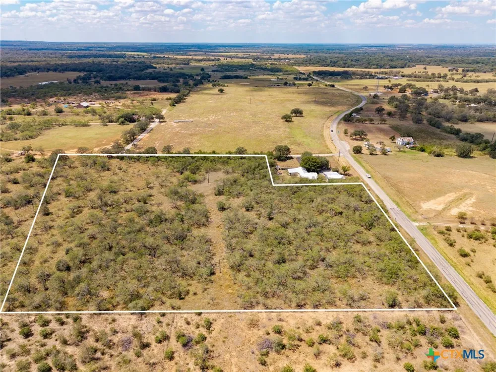 211 Halm Road Seguin, TX 78155