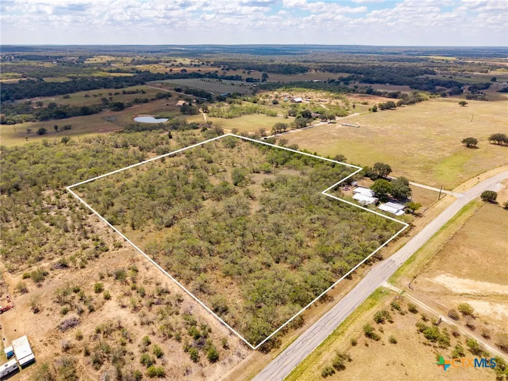211 Halm Road Seguin, TX 78155