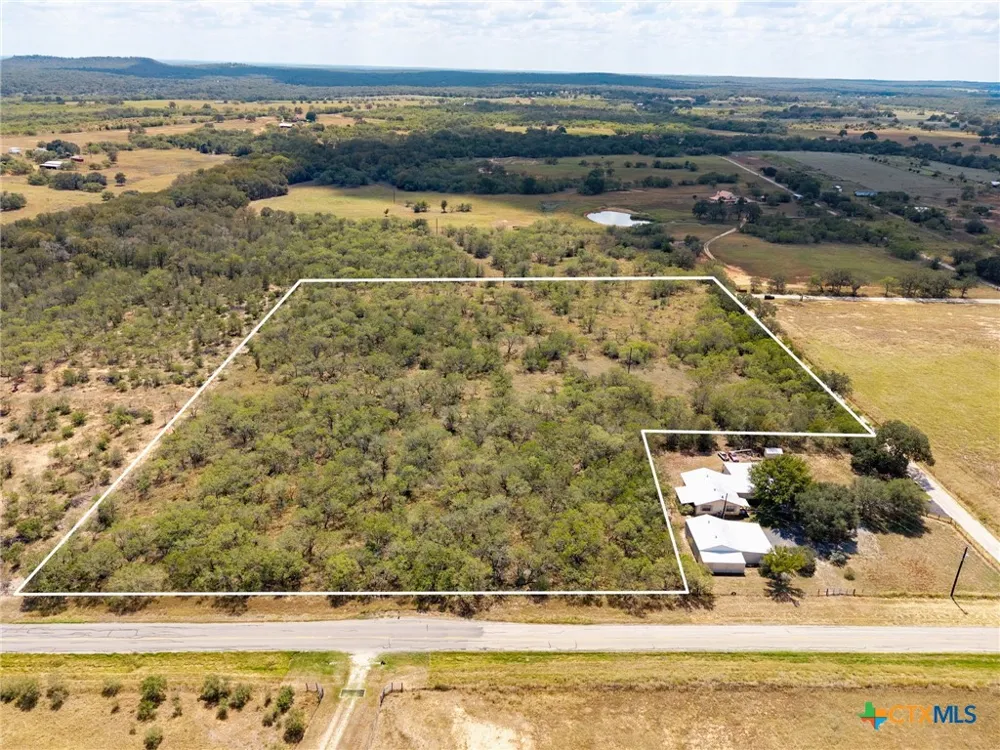 211 Halm Road Seguin, TX 78155