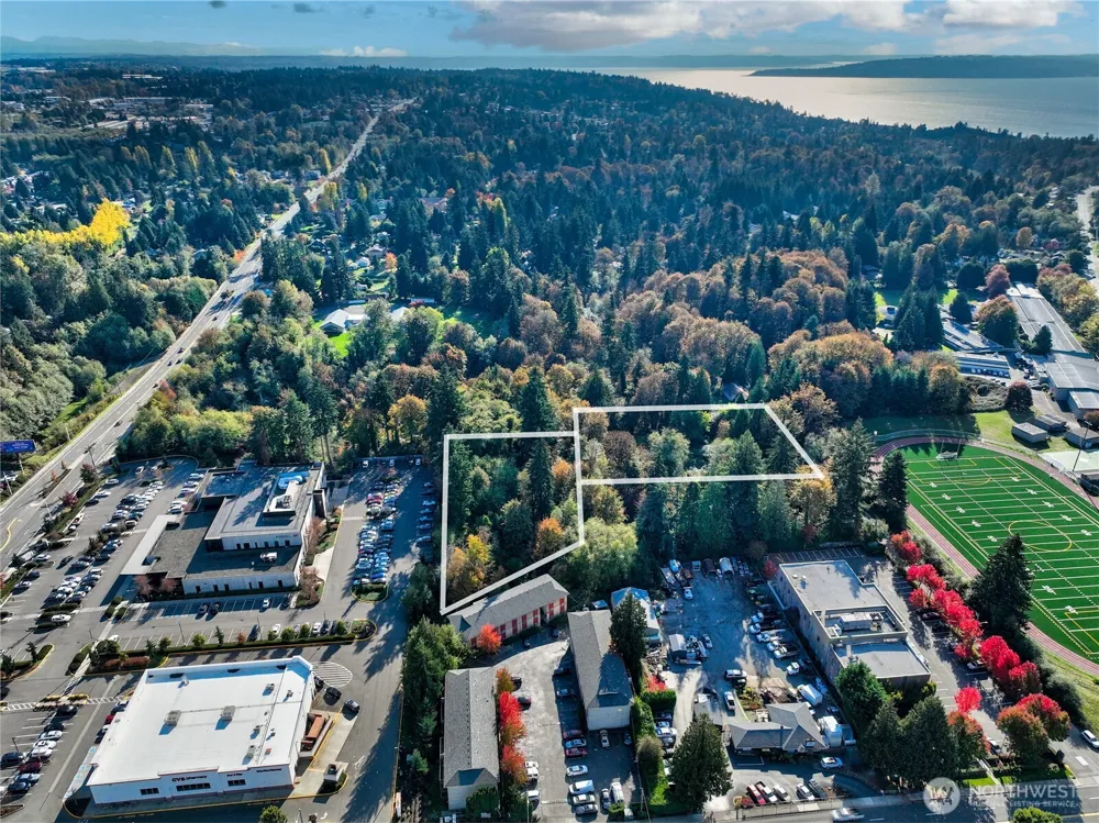 16504 3rd Avenue SW Burien, WA 98166