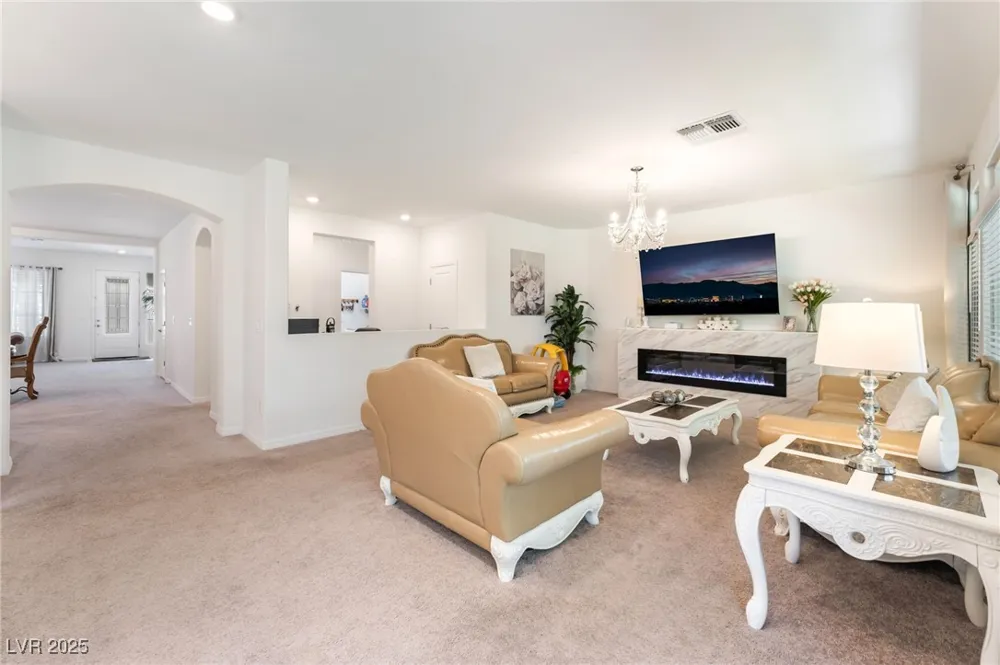 7283 Grace Estate Avenue Las Vegas, NV 89113