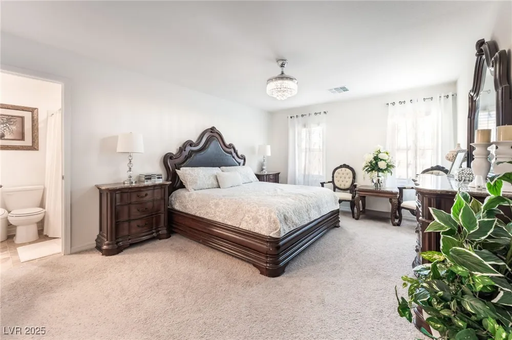 7283 Grace Estate Avenue Las Vegas, NV 89113