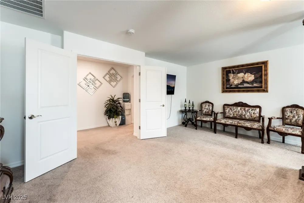 7283 Grace Estate Avenue Las Vegas, NV 89113