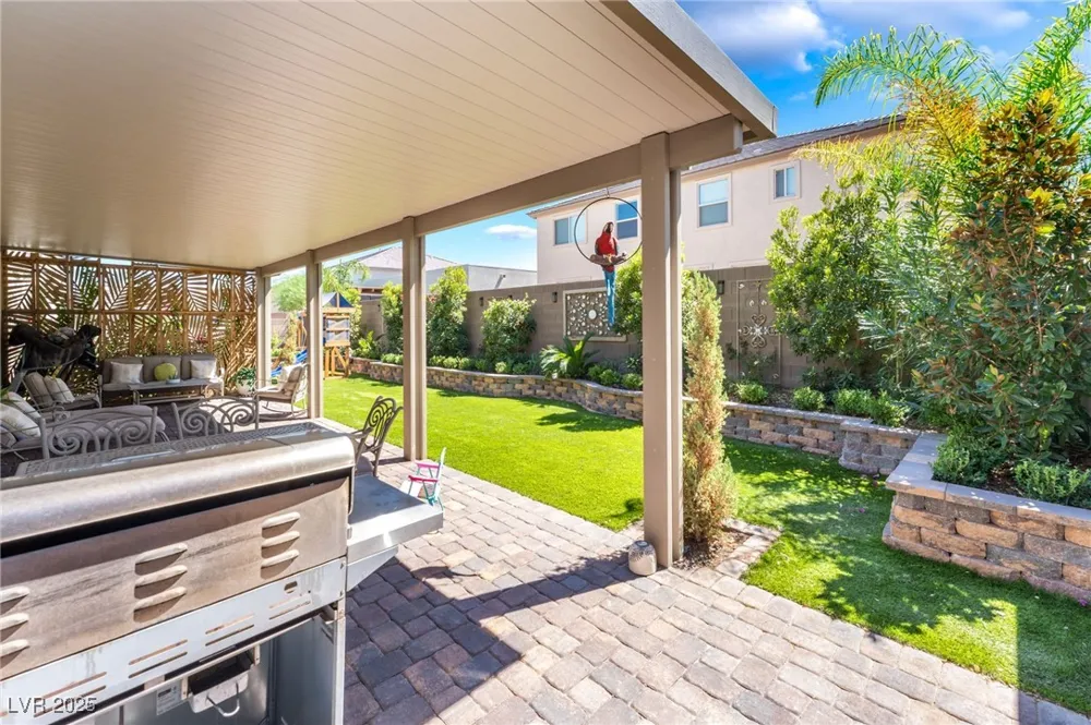 7283 Grace Estate Avenue Las Vegas, NV 89113