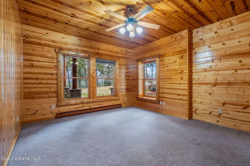 58250 Hwy 200 Clark Fork, ID 83811