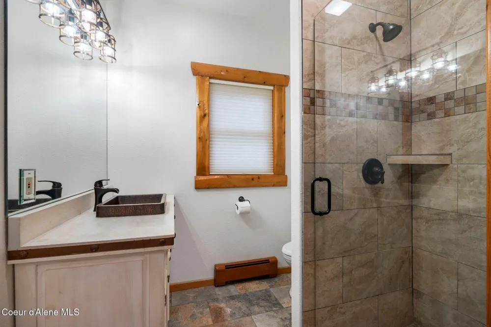 58250 Hwy 200 Clark Fork, ID 83811