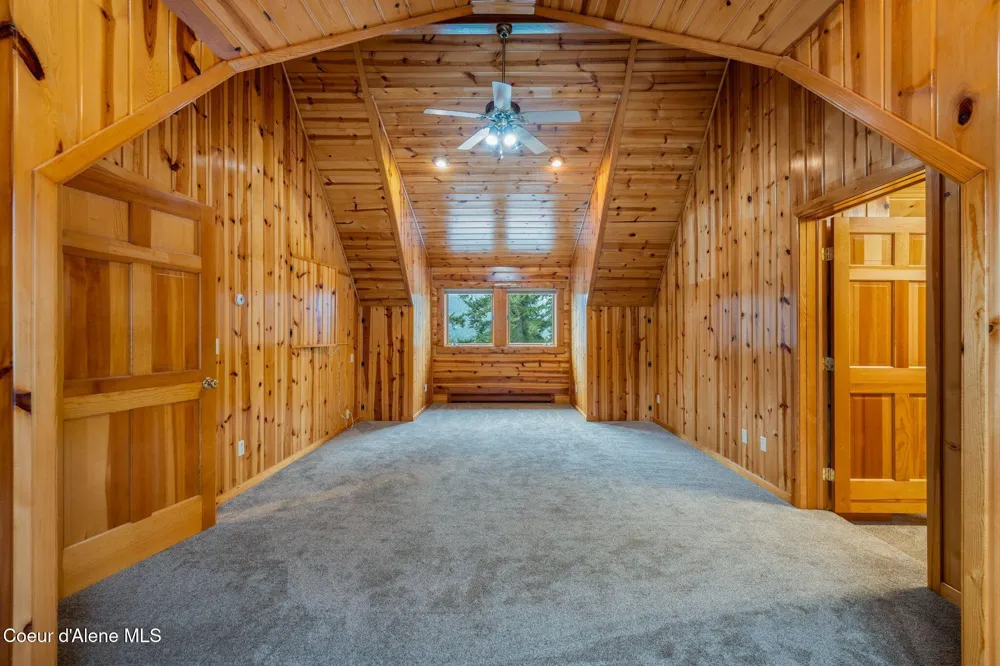 58250 Hwy 200 Clark Fork, ID 83811