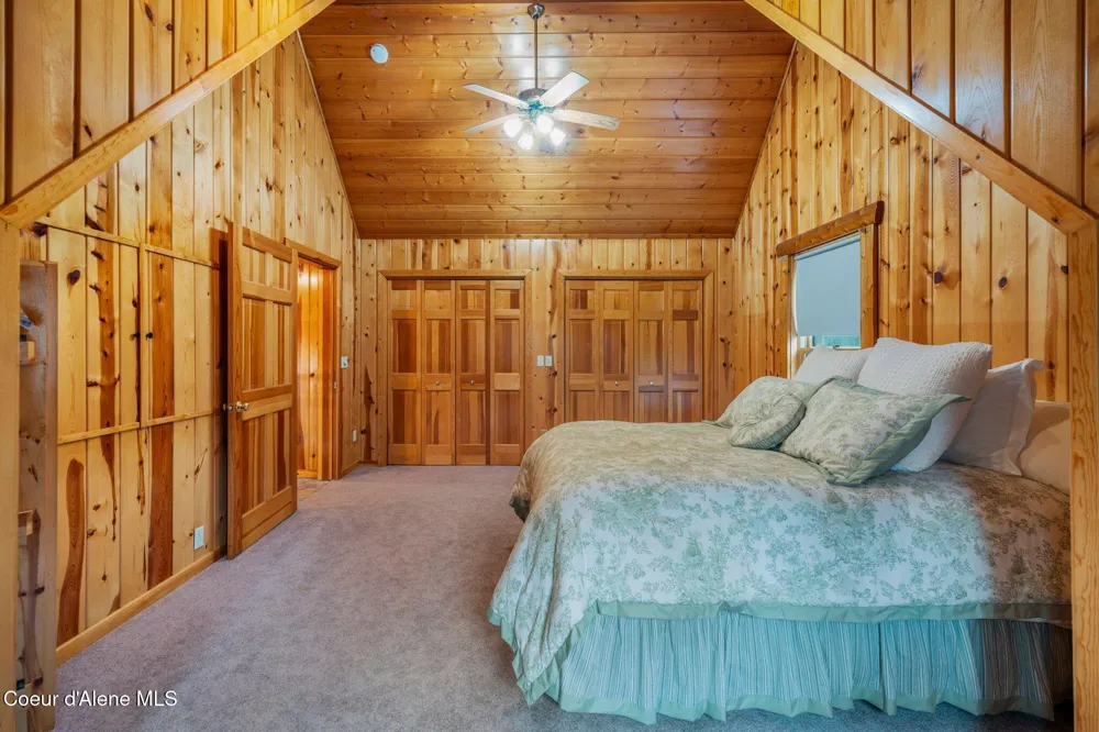 58250 Hwy 200 Clark Fork, ID 83811