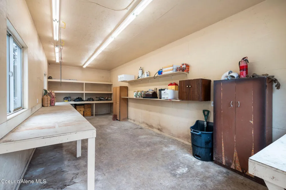 58250 Hwy 200 Clark Fork, ID 83811