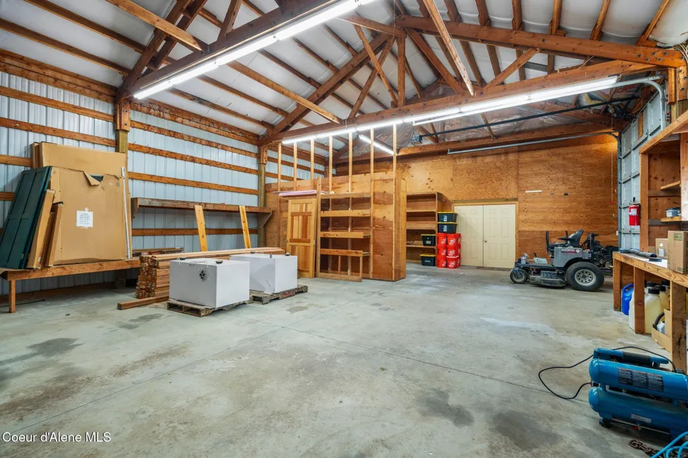 58250 Hwy 200 Clark Fork, ID 83811