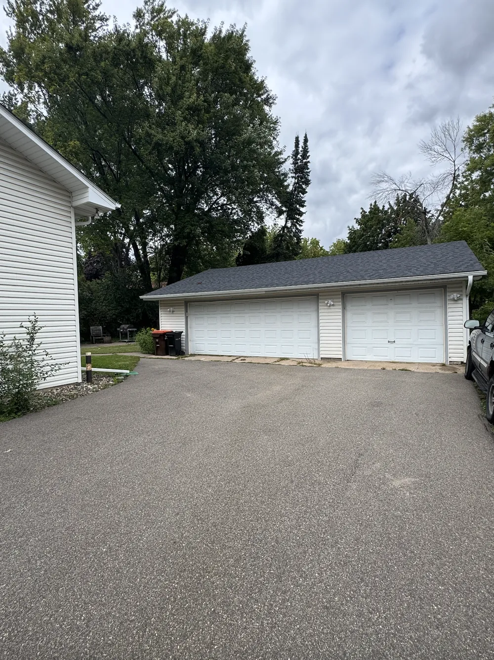571 County Road B E Maplewood, MN 55117