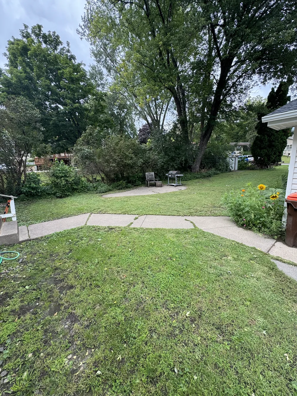 571 County Road B E Maplewood, MN 55117