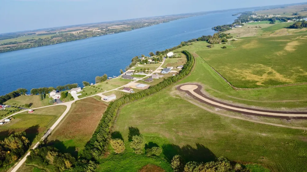 Lot 11 Oak Creek Circle Big Stone City, SD 57216
