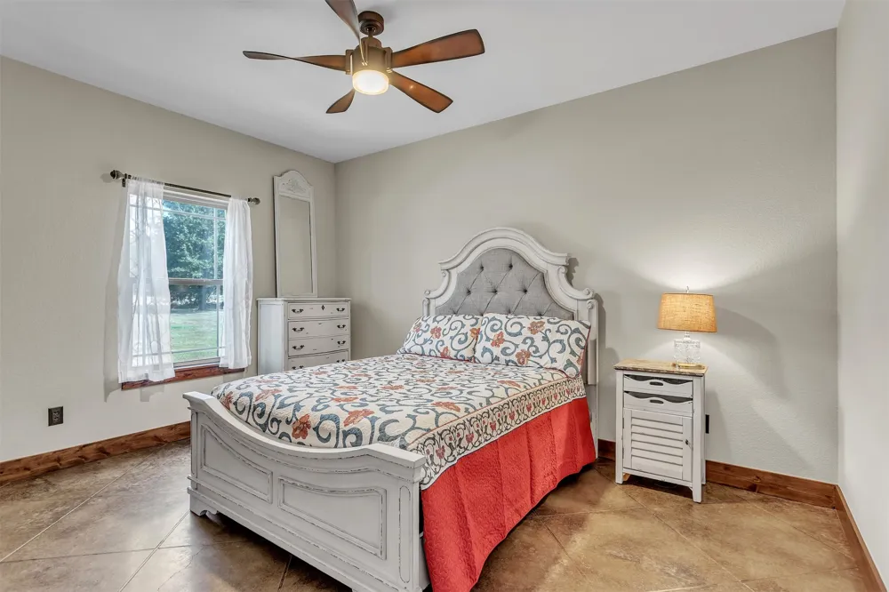 337 County Road 3535 Saltillo, TX 75478