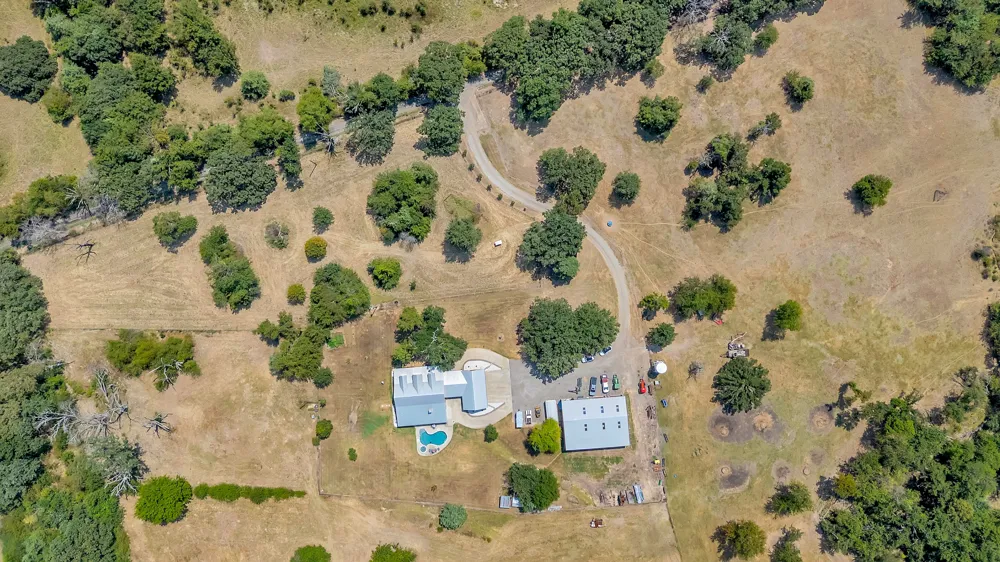 337 County Road 3535 Saltillo, TX 75478