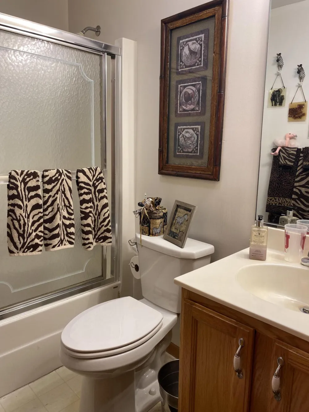 523 Hidden Oak Drive Hobart, IN 46342