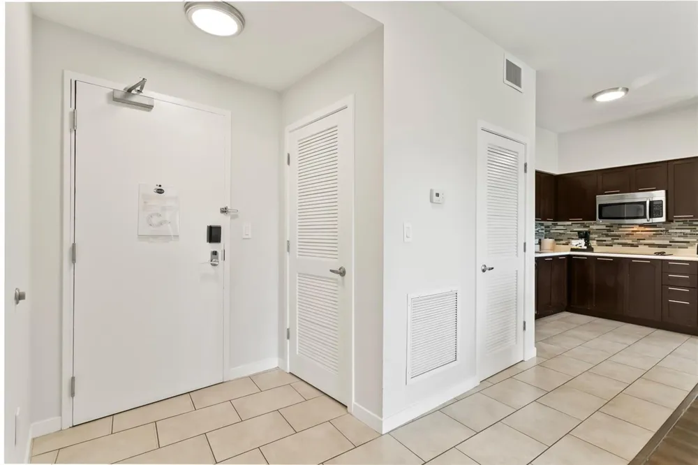 225 CELEBRATION PLACE #427 Celebration, FL 34747