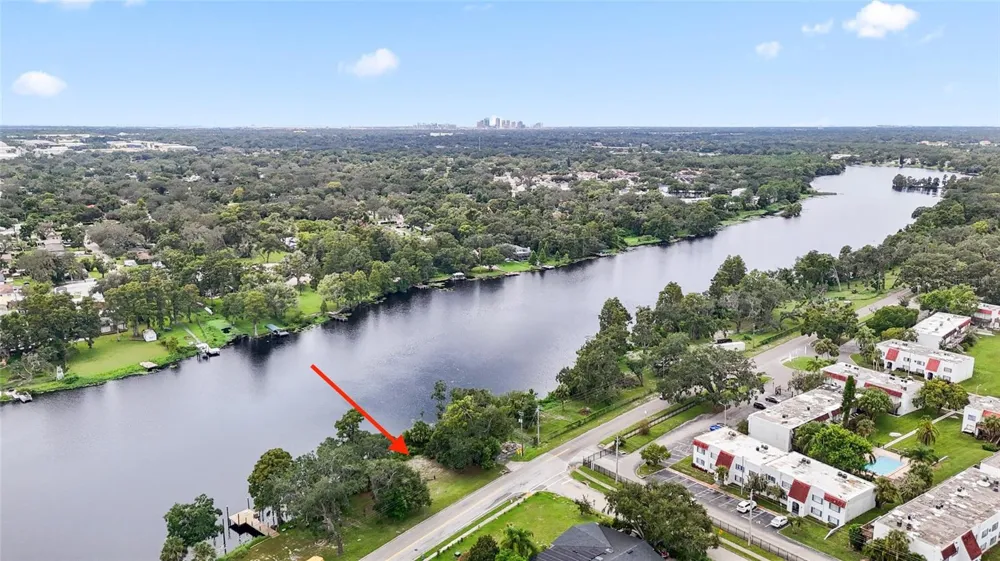 0 RIVERHILLS DRIVE Temple Terrace, FL 33617