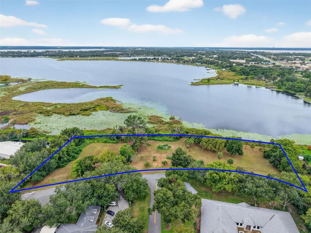 AMVETS WAY Mount Dora, FL 32757