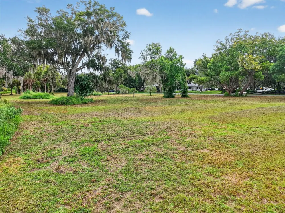 AMVETS WAY Mount Dora, FL 32757