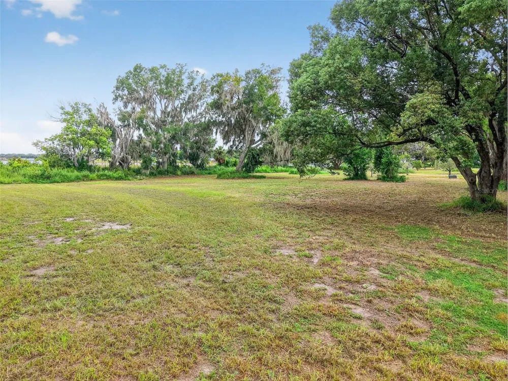 AMVETS WAY Mount Dora, FL 32757