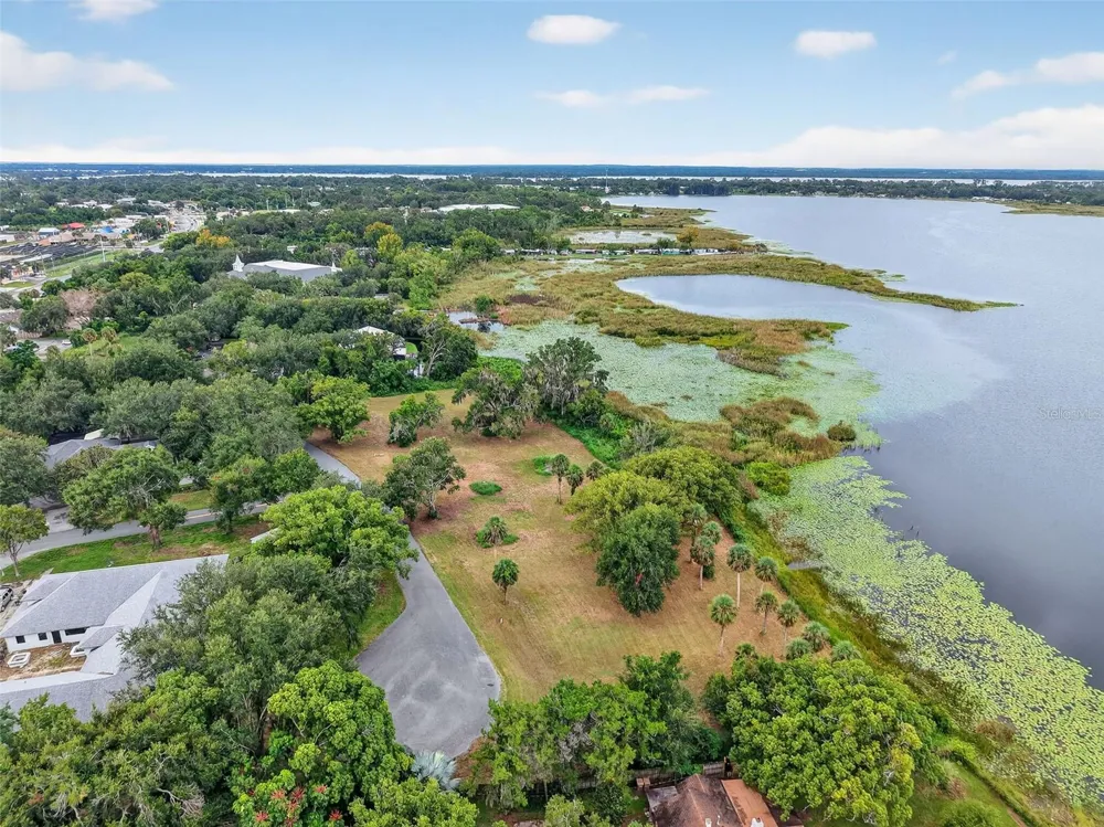 AMVETS WAY Mount Dora, FL 32757