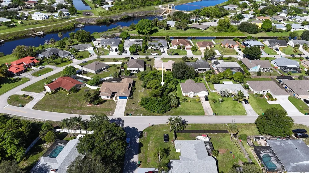 2668 SW CAMEO BOULEVARD Port St Lucie, FL 34953