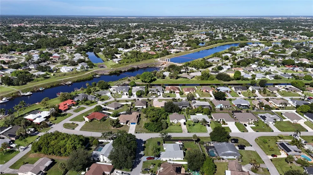 2668 SW CAMEO BOULEVARD Port St Lucie, FL 34953