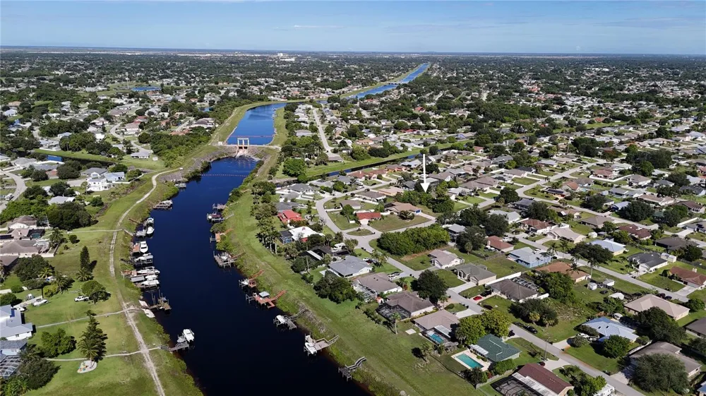 2668 SW CAMEO BOULEVARD Port St Lucie, FL 34953