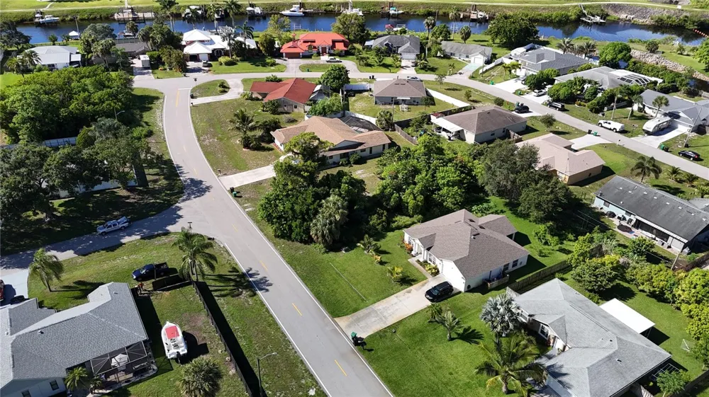 2668 SW CAMEO BOULEVARD Port St Lucie, FL 34953