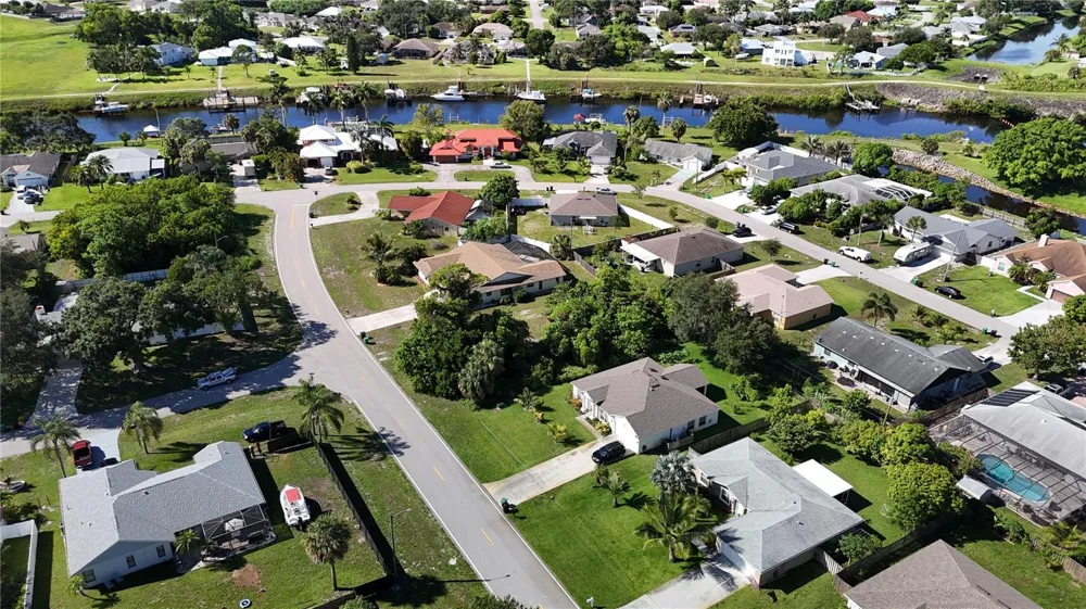2668 SW CAMEO BOULEVARD Port St Lucie, FL 34953