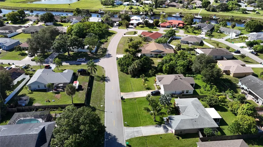 2668 SW CAMEO BOULEVARD Port St Lucie, FL 34953