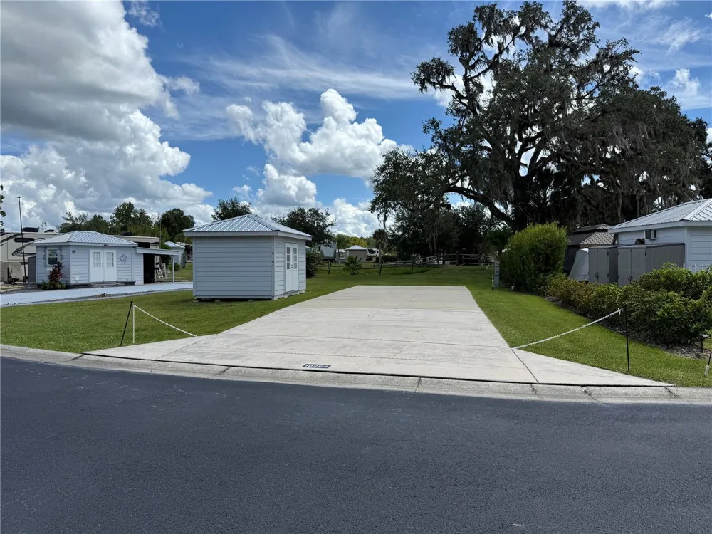 10264 NE 28TH LOOP Silver Springs, FL 34488