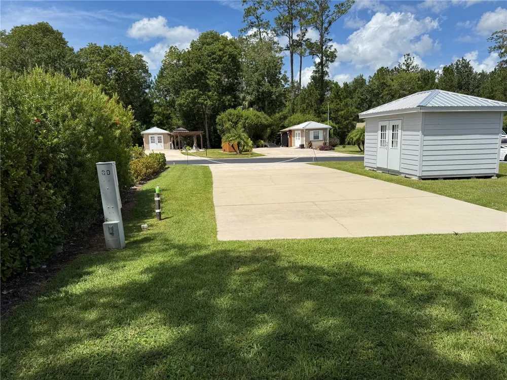 10264 NE 28TH LOOP Silver Springs, FL 34488
