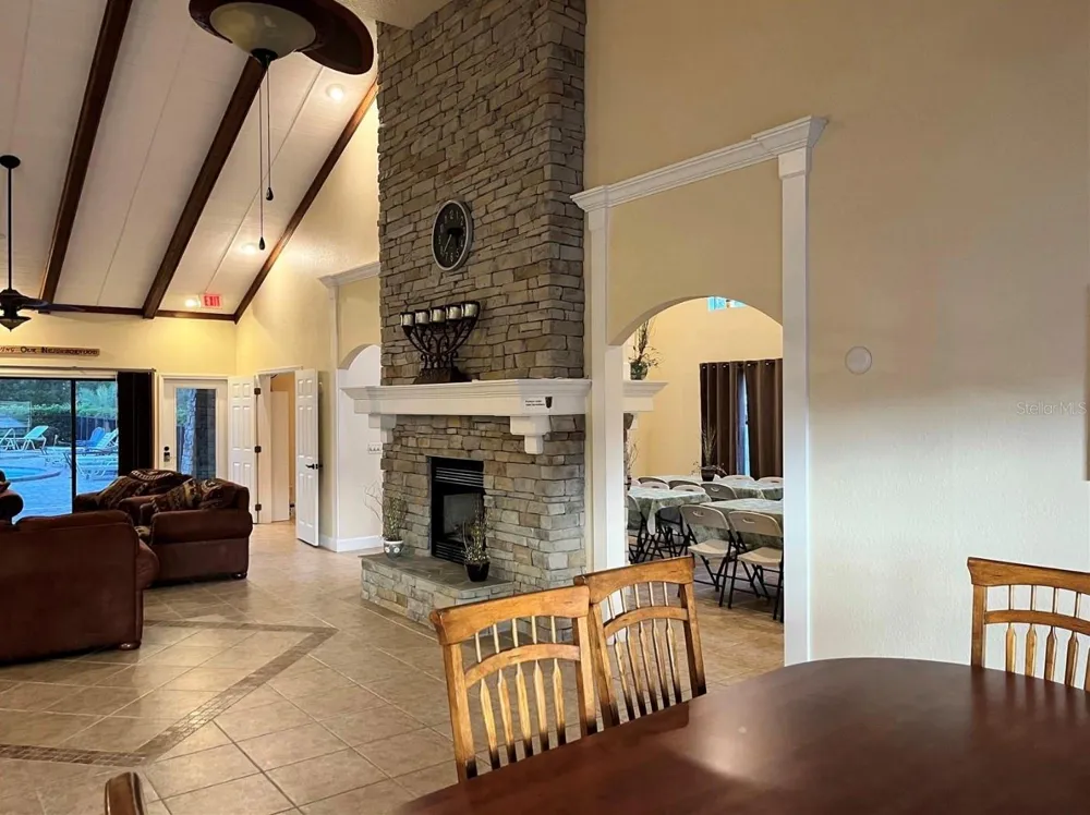 10264 NE 28TH LOOP Silver Springs, FL 34488